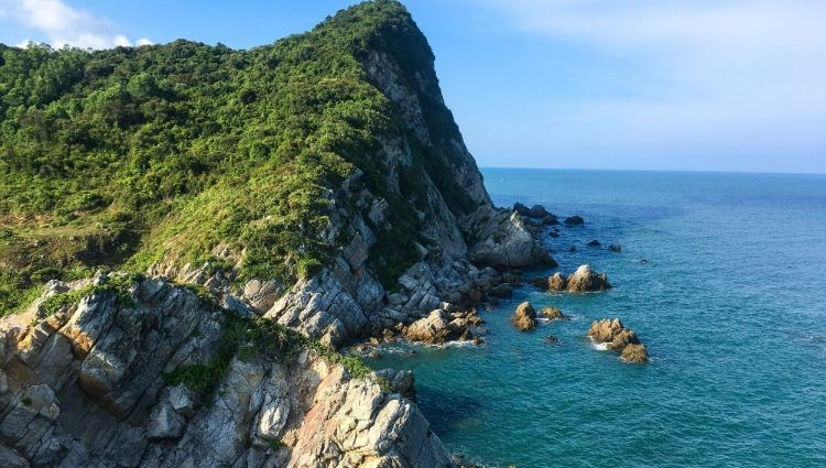 Đảo Minh Châu - nơi có đồi cát pha lê lại di chuyển dễ dàng cho các gia đình mà không phải ai cũng biết